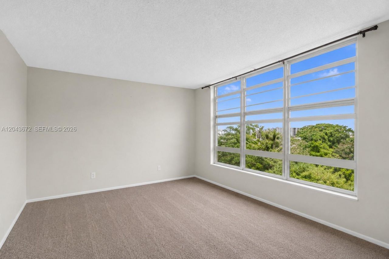 3010 N Course Dr , Unit 510, Pompano Beach, FL 33069 Photo