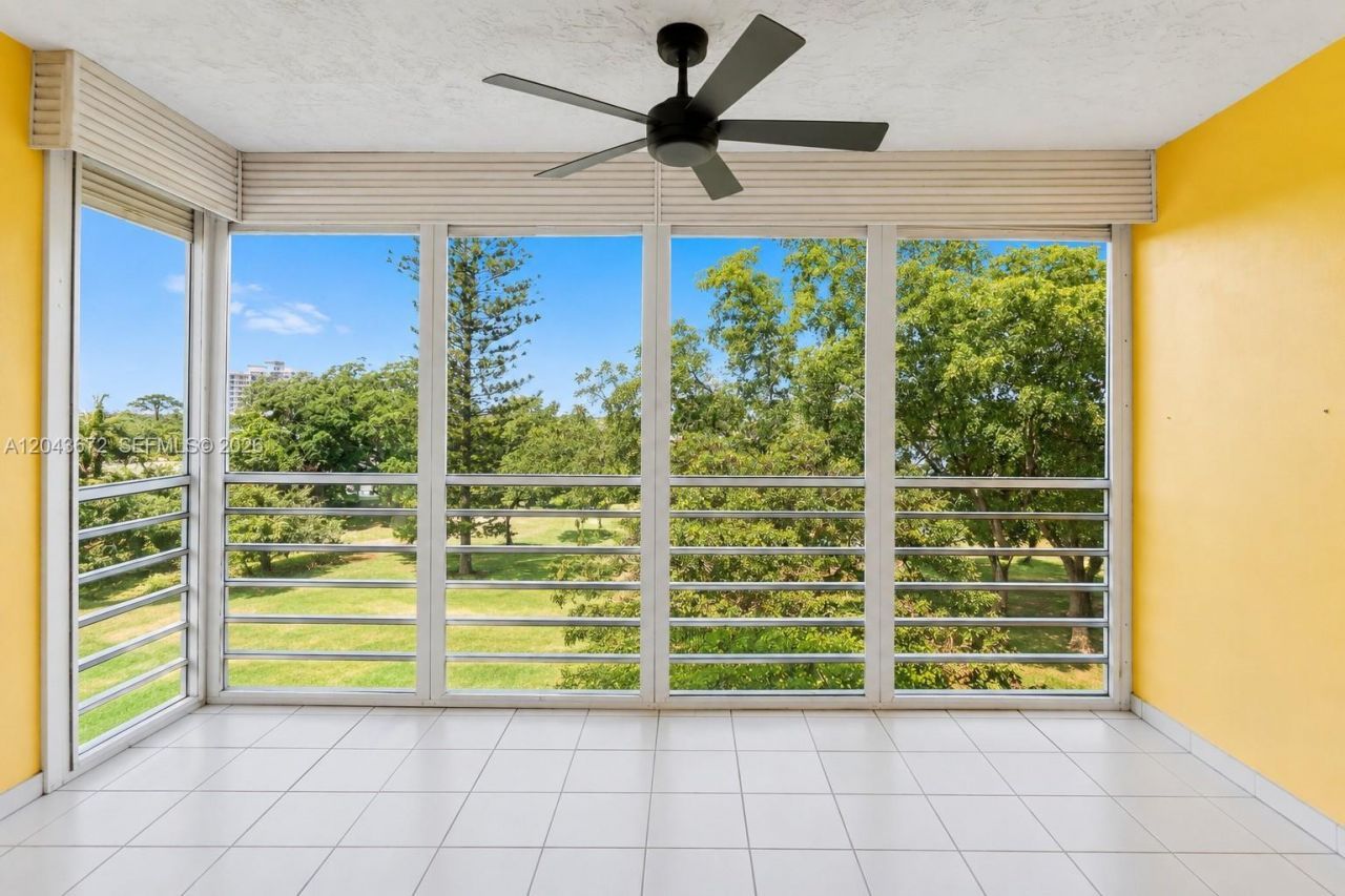 3010 N Course Dr , Unit 510, Pompano Beach, FL 33069 Photo