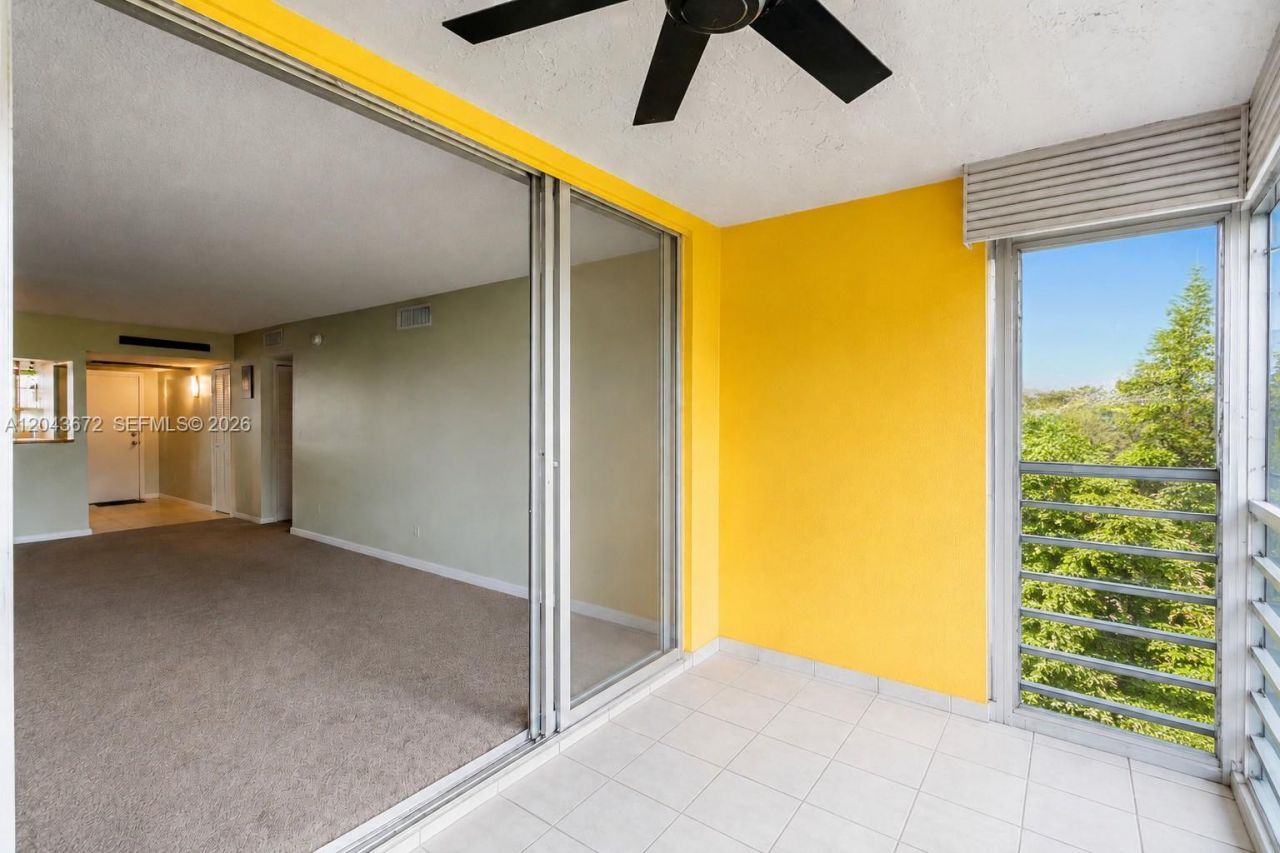3010 N Course Dr , Unit 510, Pompano Beach, FL 33069 Photo