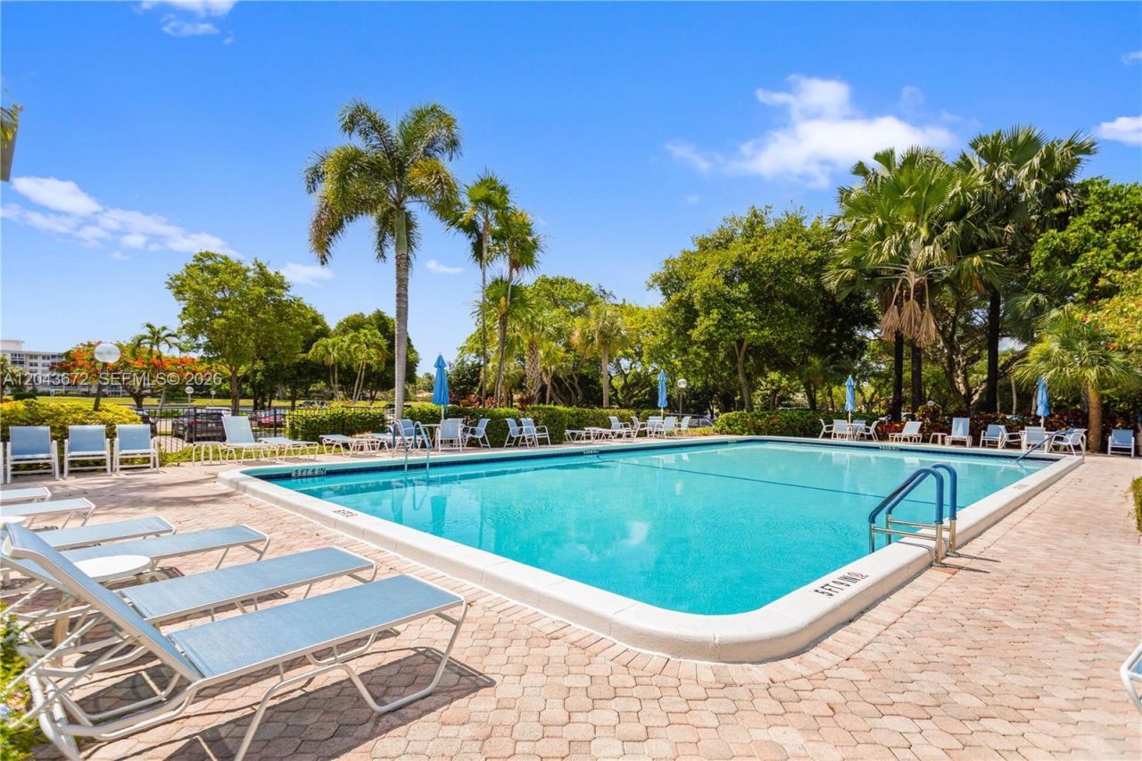 3010 N Course Dr , Unit 510, Pompano Beach, FL 33069 Photo