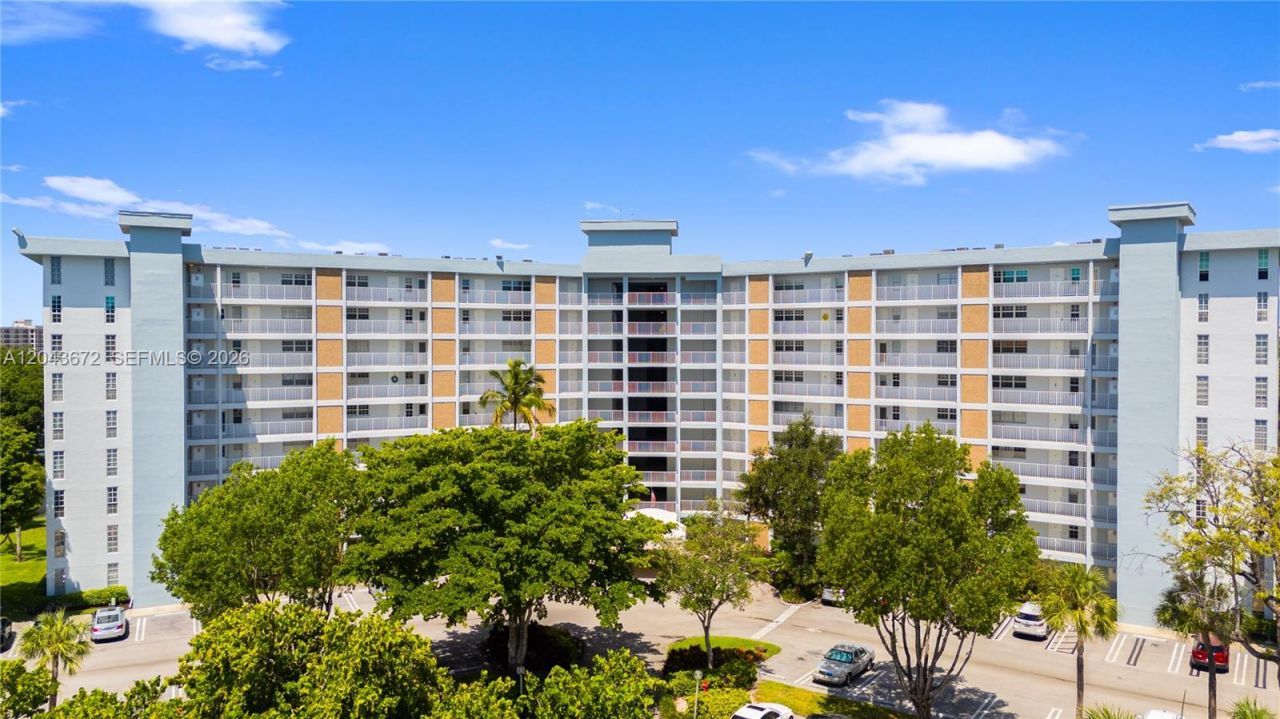 3010 N Course Dr , Unit 510, Pompano Beach, FL 33069 Photo