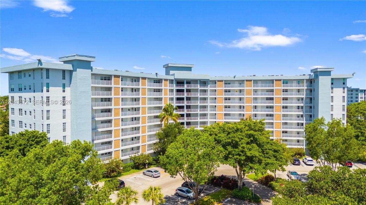3010 N Course Dr , Unit 510, Pompano Beach, FL 33069 Photo