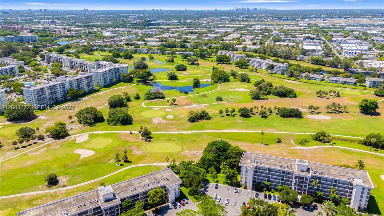 3010 N Course Dr , Unit 510, Pompano Beach, FL 33069 Photo
