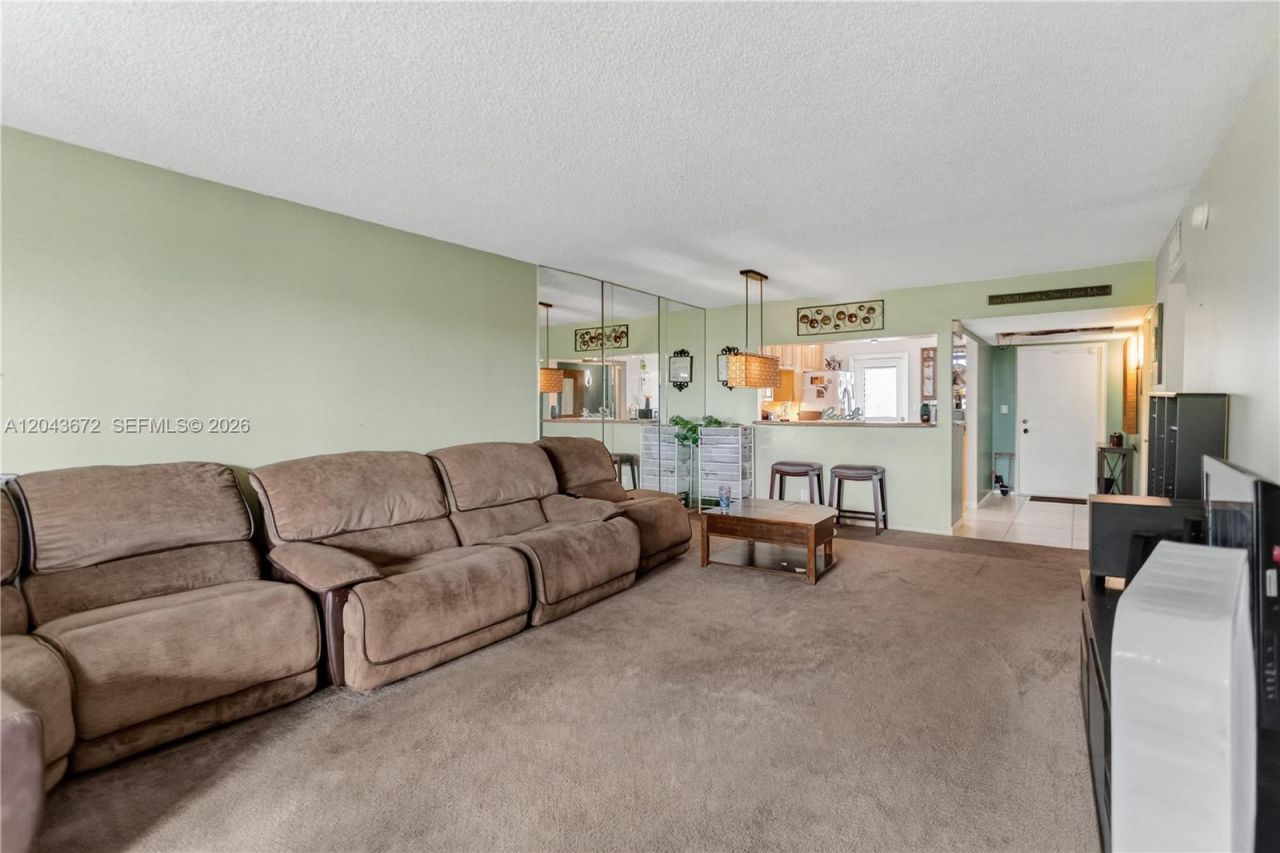 3010 N Course Dr , Unit 510, Pompano Beach, FL 33069 Photo
