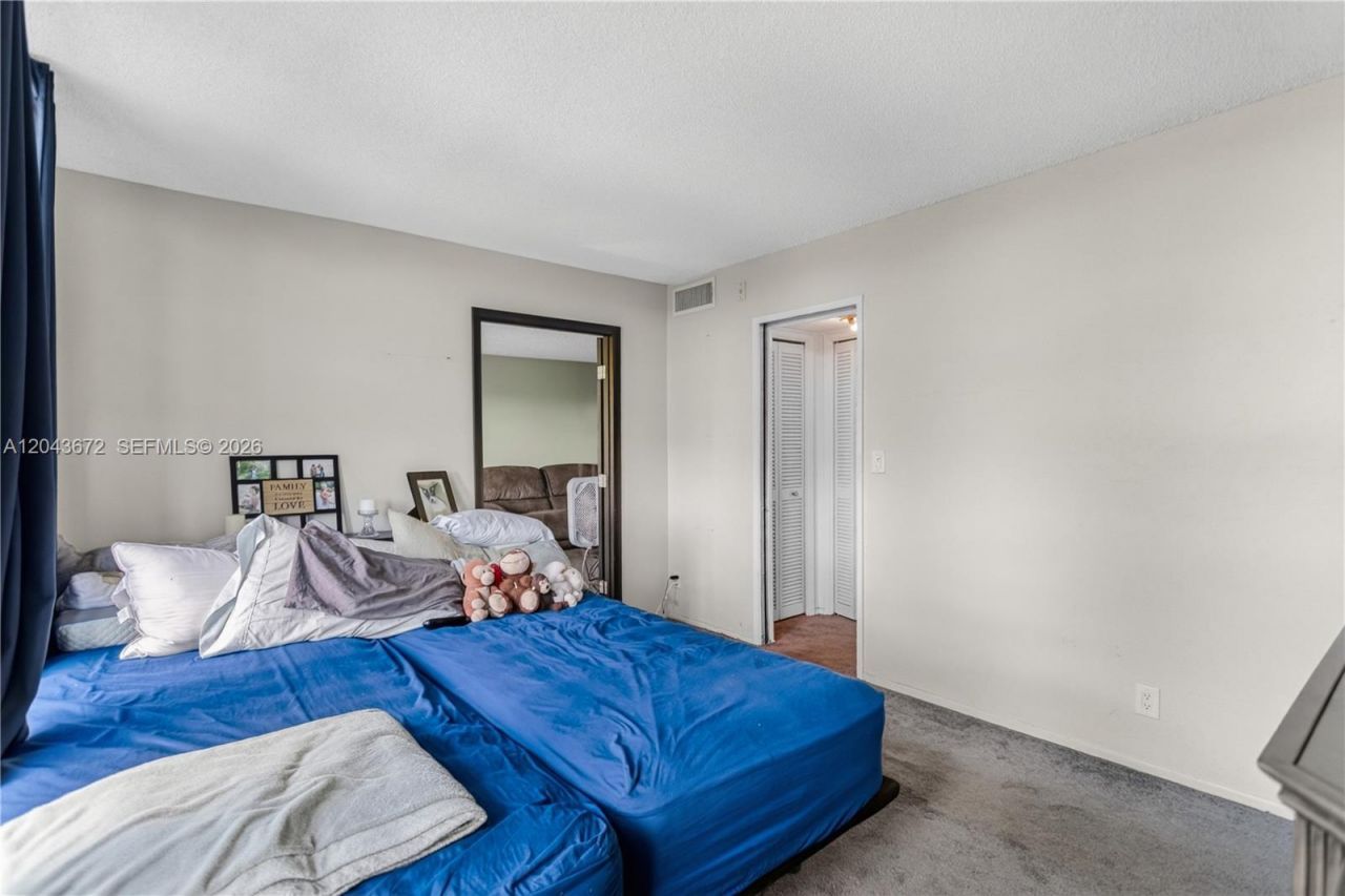 3010 N Course Dr , Unit 510, Pompano Beach, FL 33069 Photo