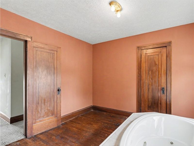 1458 Breiding Road, Akron, OH 44310 Photo 11