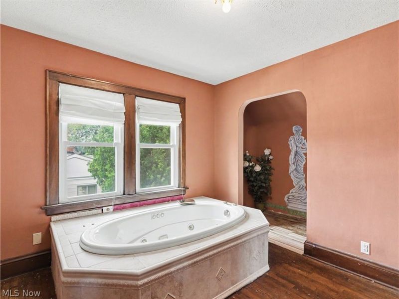 1458 Breiding Road, Akron, OH 44310 Photo 11