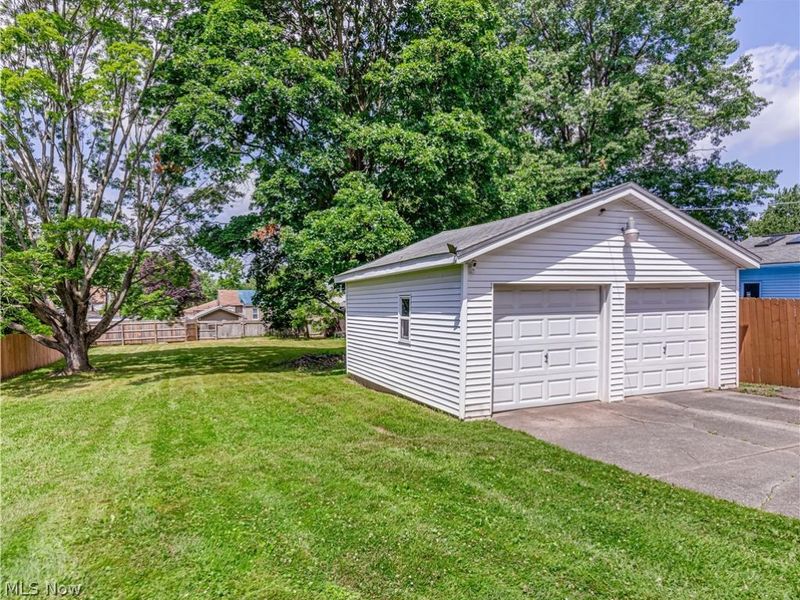 1458 Breiding Road, Akron, OH 44310 Photo 15