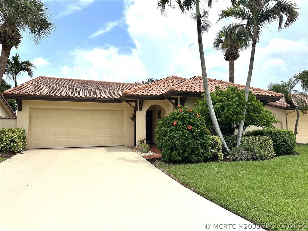 2390 Bobalink Court Sw, Palm City, FL 34990 Photo