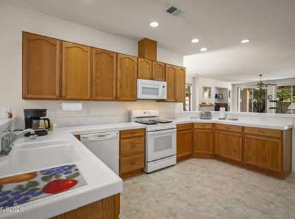 2210 Meritage Drive, Sparks, NV 89434 Photo