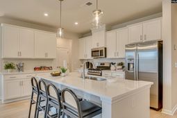 658 Griffon Drive photo 4