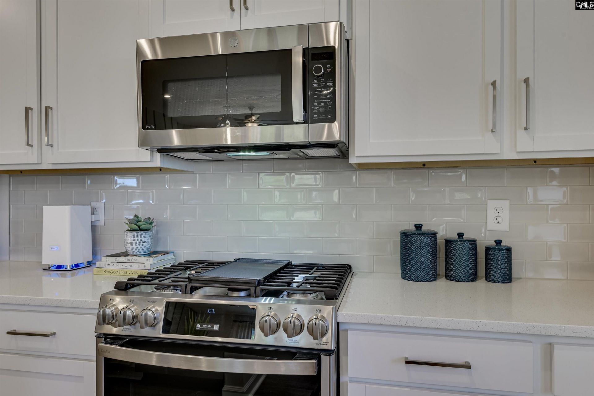 658 Griffon Drive Photo 41