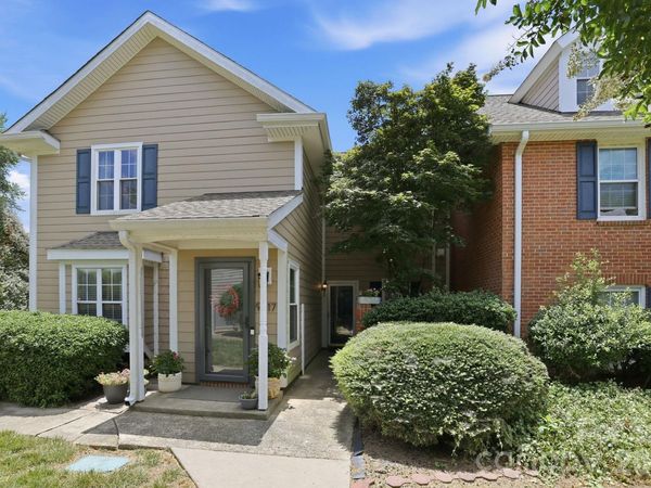 9319 S Vicksburg Park Court, Charlotte, NC 28210