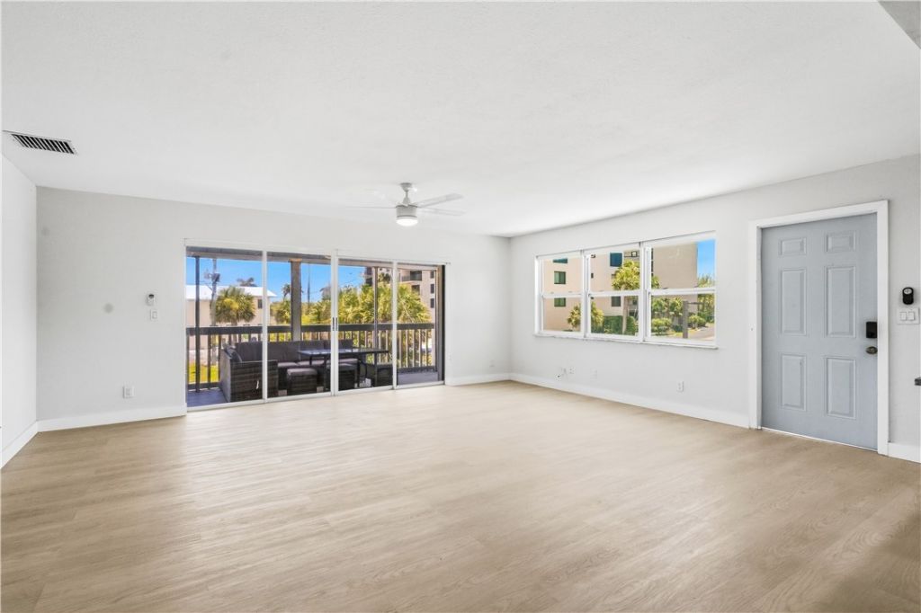 741 Hernando Street, Hutchinson Island, FL 34949 Photo