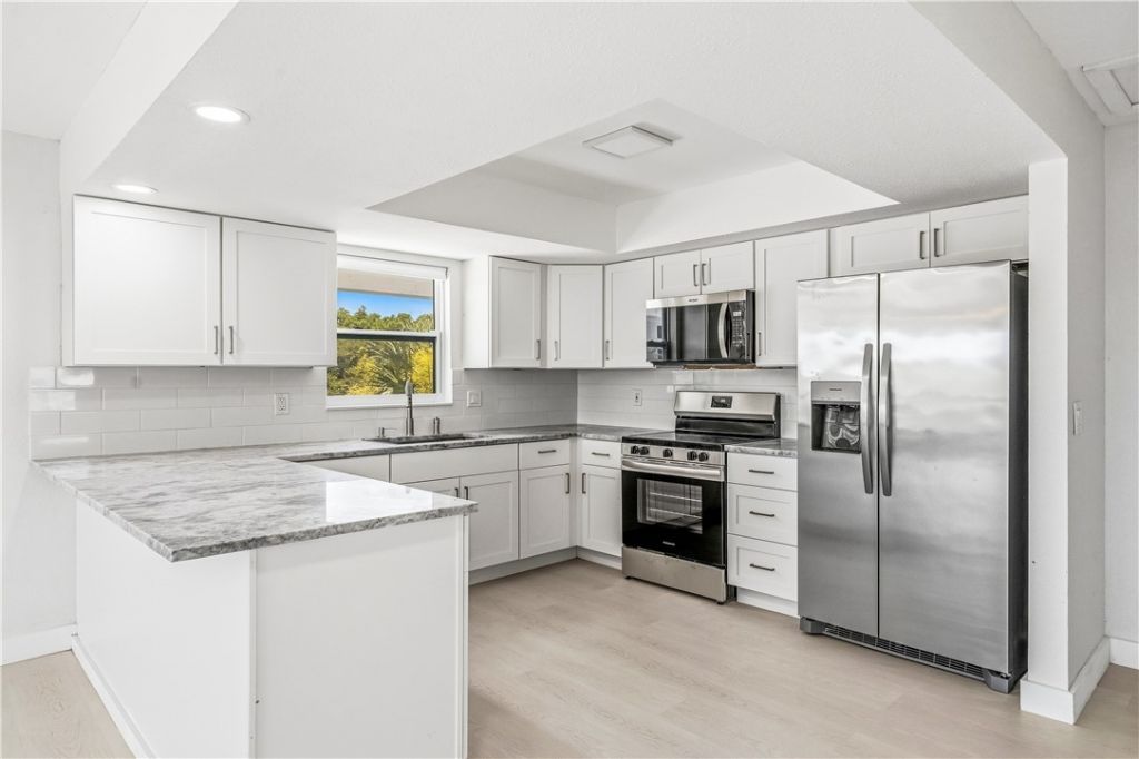 741 Hernando Street, Hutchinson Island, FL 34949 Photo