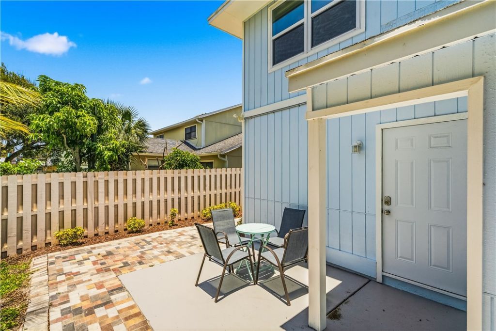 741 Hernando Street, Hutchinson Island, FL 34949 Photo