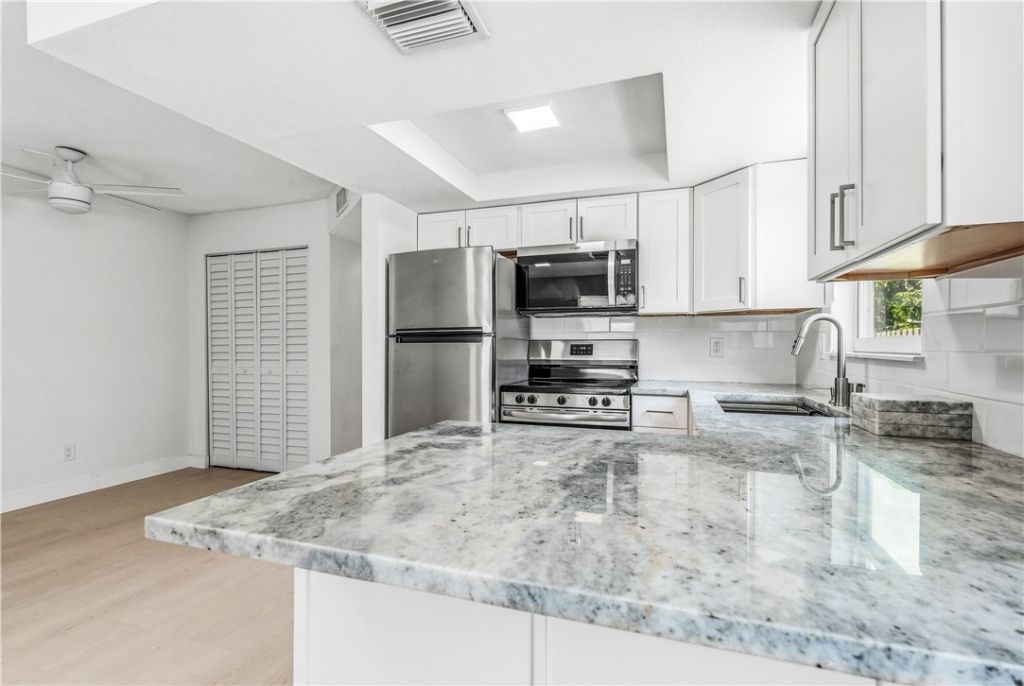 741 Hernando Street, Hutchinson Island, FL 34949 Photo