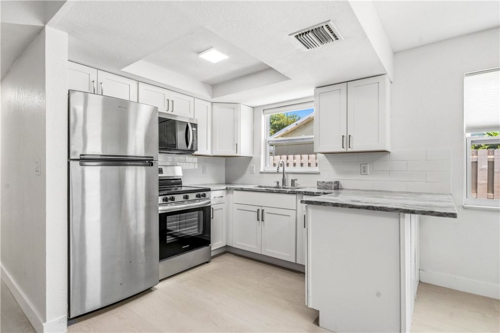 741 Hernando Street, Hutchinson Island, FL 34949 Photo