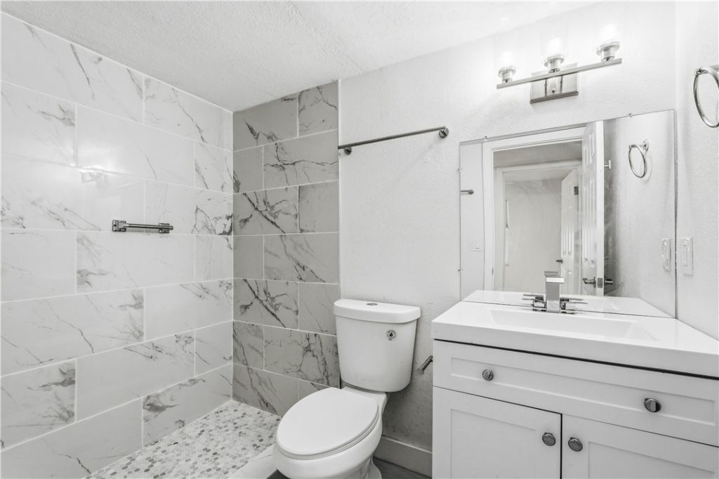 741 Hernando Street, Hutchinson Island, FL 34949 Photo