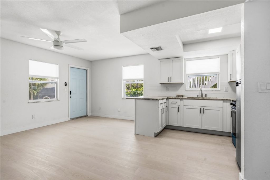 741 Hernando Street, Hutchinson Island, FL 34949 Photo