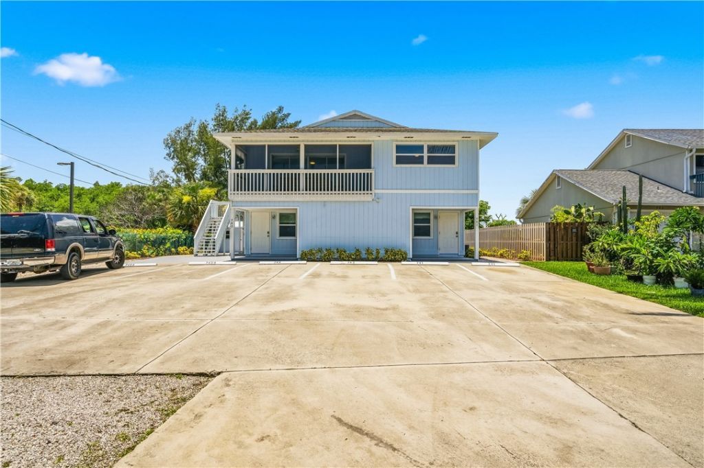 741 Hernando Street, Hutchinson Island, FL 34949 Photo