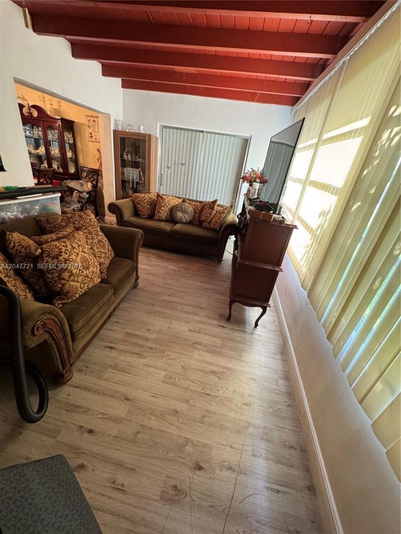 4401 NW 43rd Ter , Tamarac, FL 33319 Photo