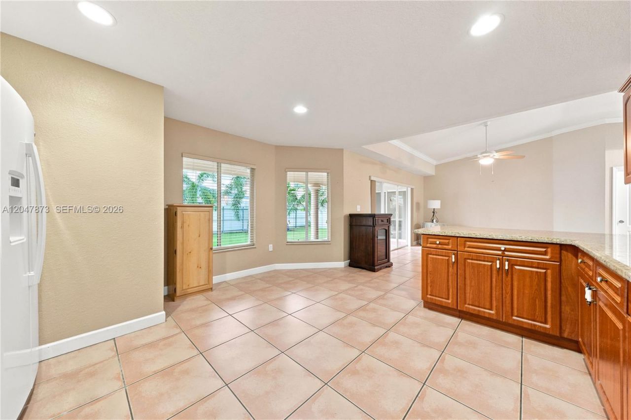 15059 SW 33rd Ter, Miami, FL 33185 Photo