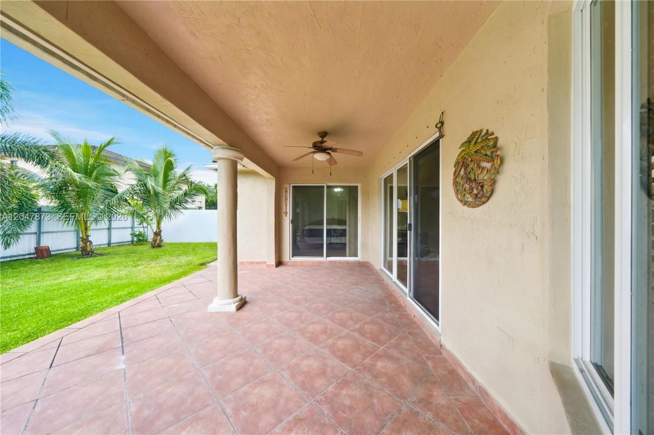 15059 SW 33rd Ter, Miami, FL 33185 Photo