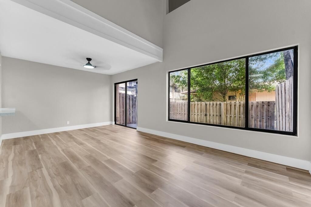 4281 NW 76th Avenue, Davie, FL 33328 Photo