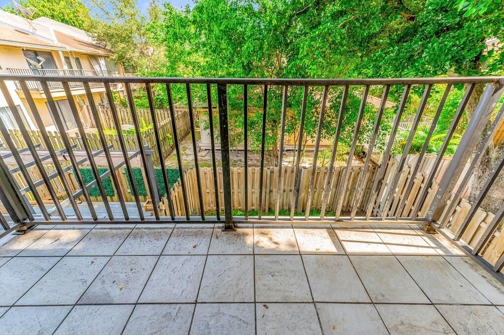 4281 NW 76th Avenue, Davie, FL 33328 Photo