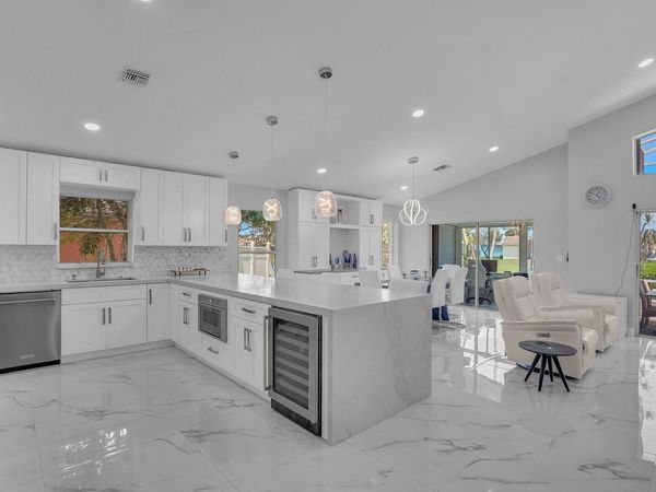 7791 Great Glen Circle, Delray Beach, FL 33446