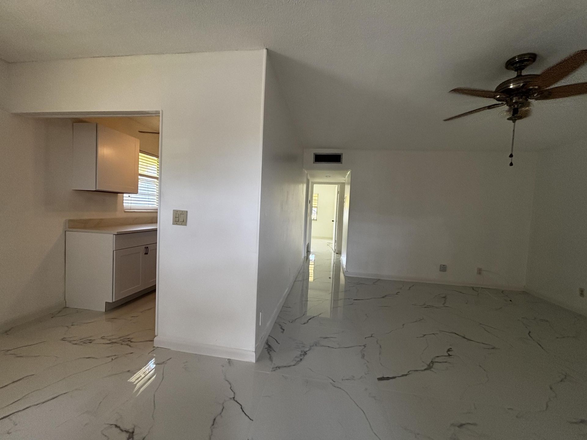 204 Salisbury I, Unit 204, West Palm Beach, FL 33417 Photo