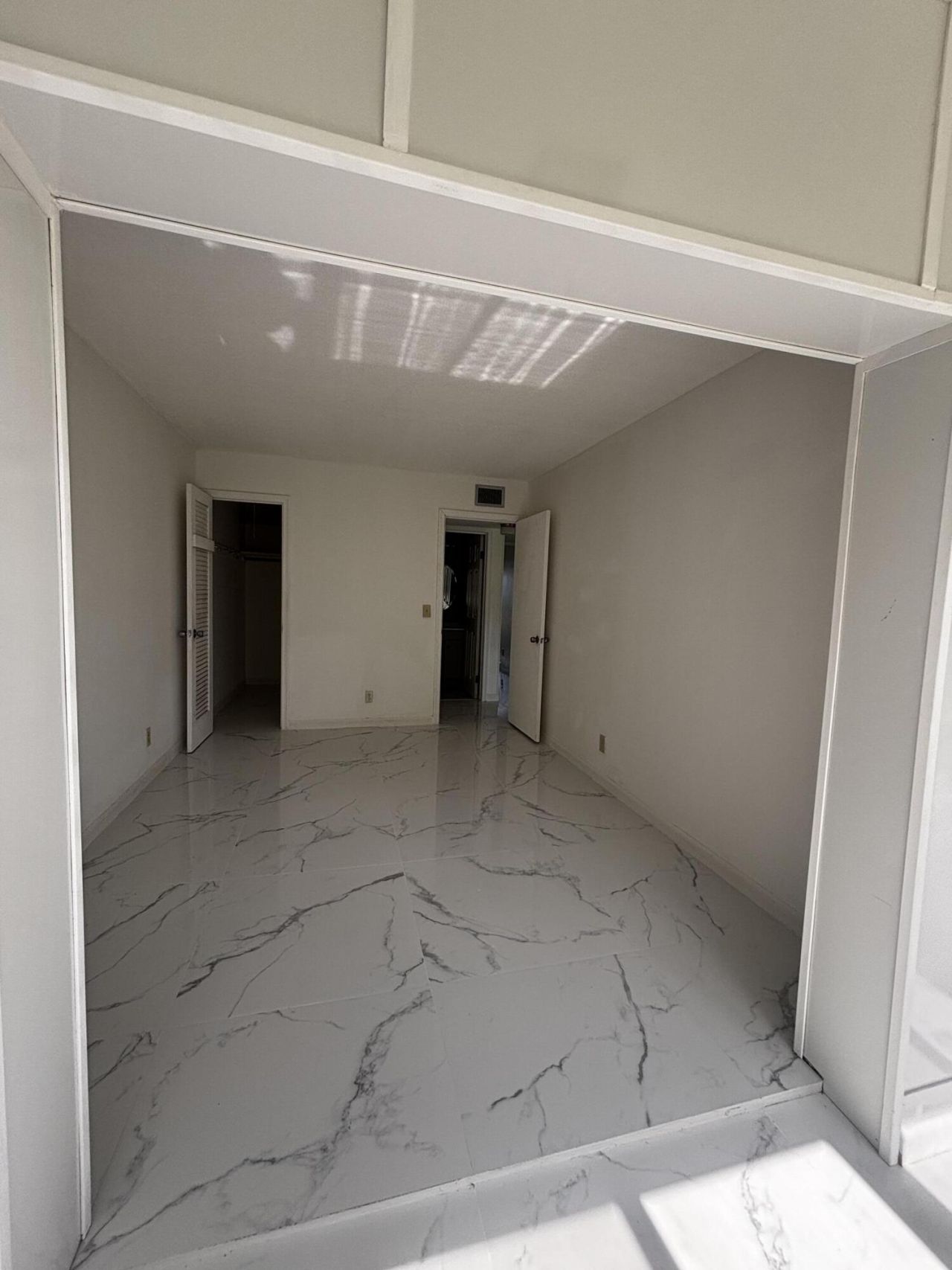 204 Salisbury I, Unit 204, West Palm Beach, FL 33417 Photo