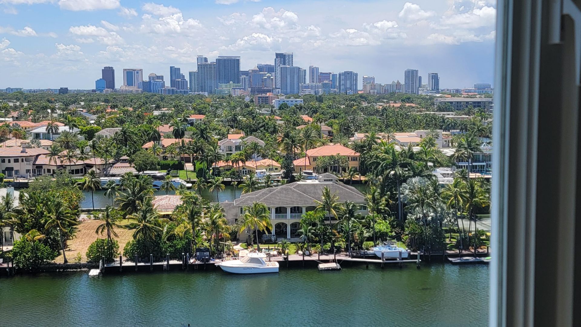 333 Sunset Drive, Unit 908, Fort Lauderdale, FL 33301 Photo