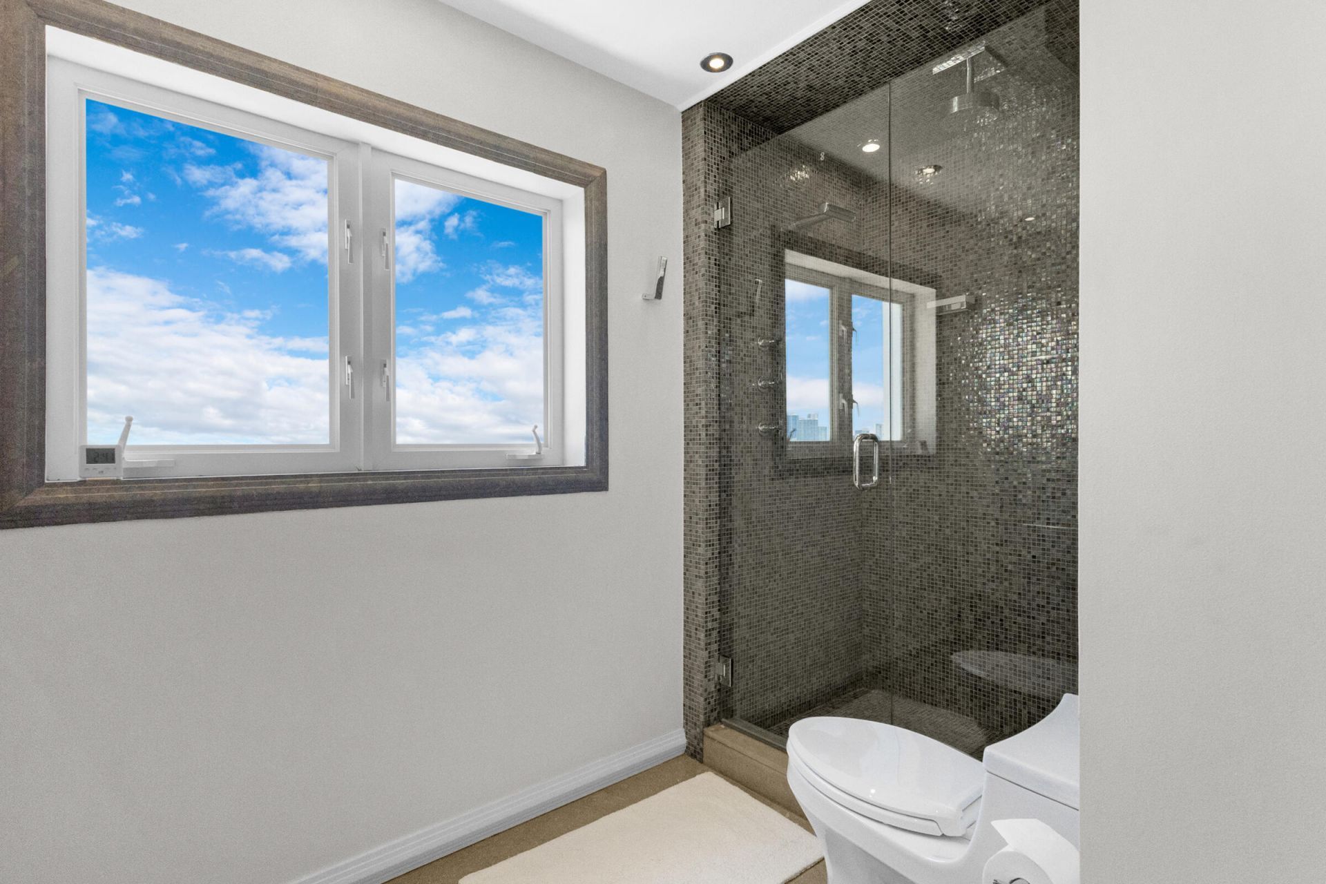 333 Sunset Drive, Unit 908, Fort Lauderdale, FL 33301 Photo