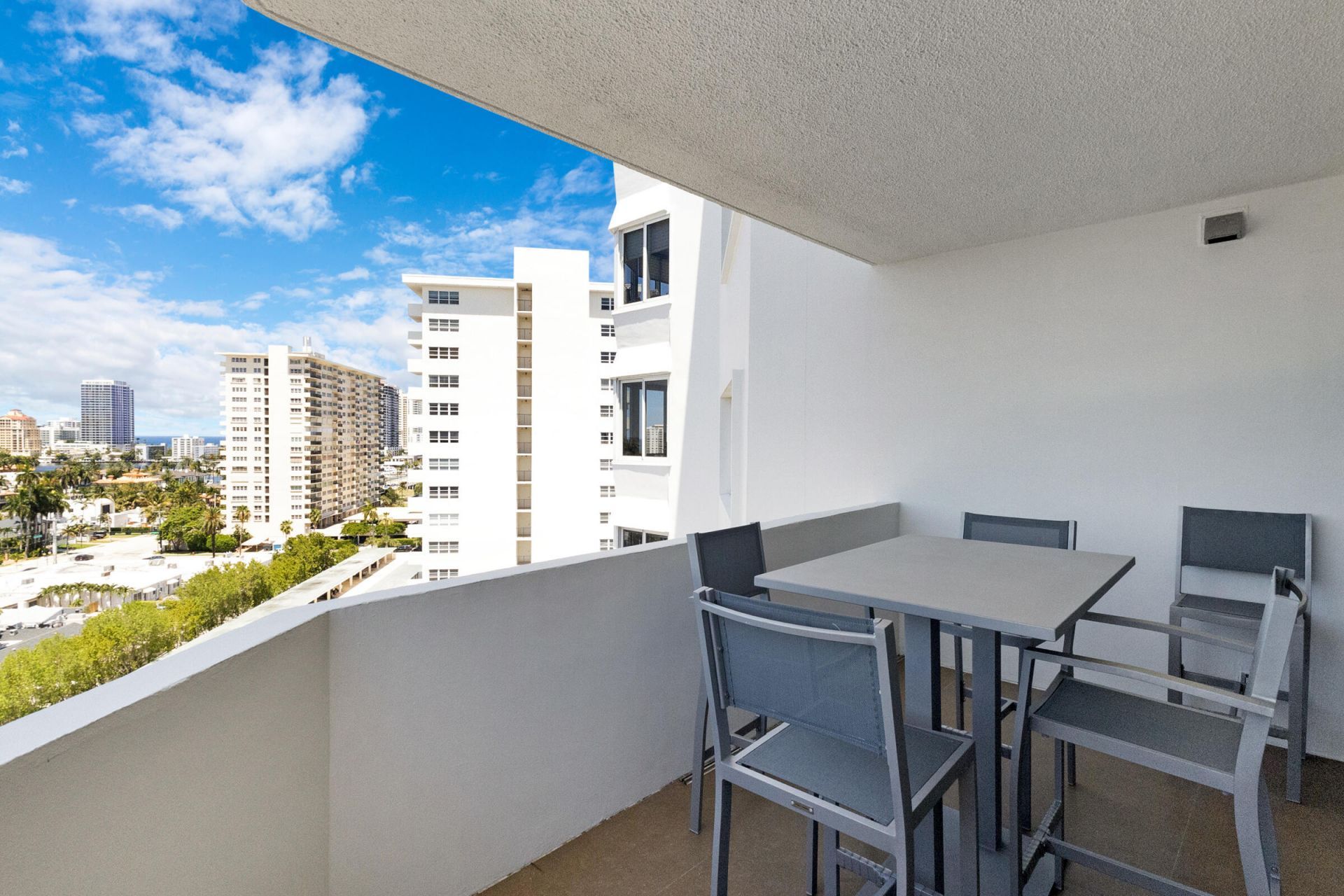333 Sunset Drive, Unit 908, Fort Lauderdale, FL 33301 Photo