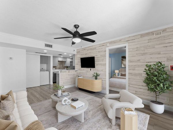 612 Executive Center Drive, Unit 107, West Palm Beach, FL 33401
