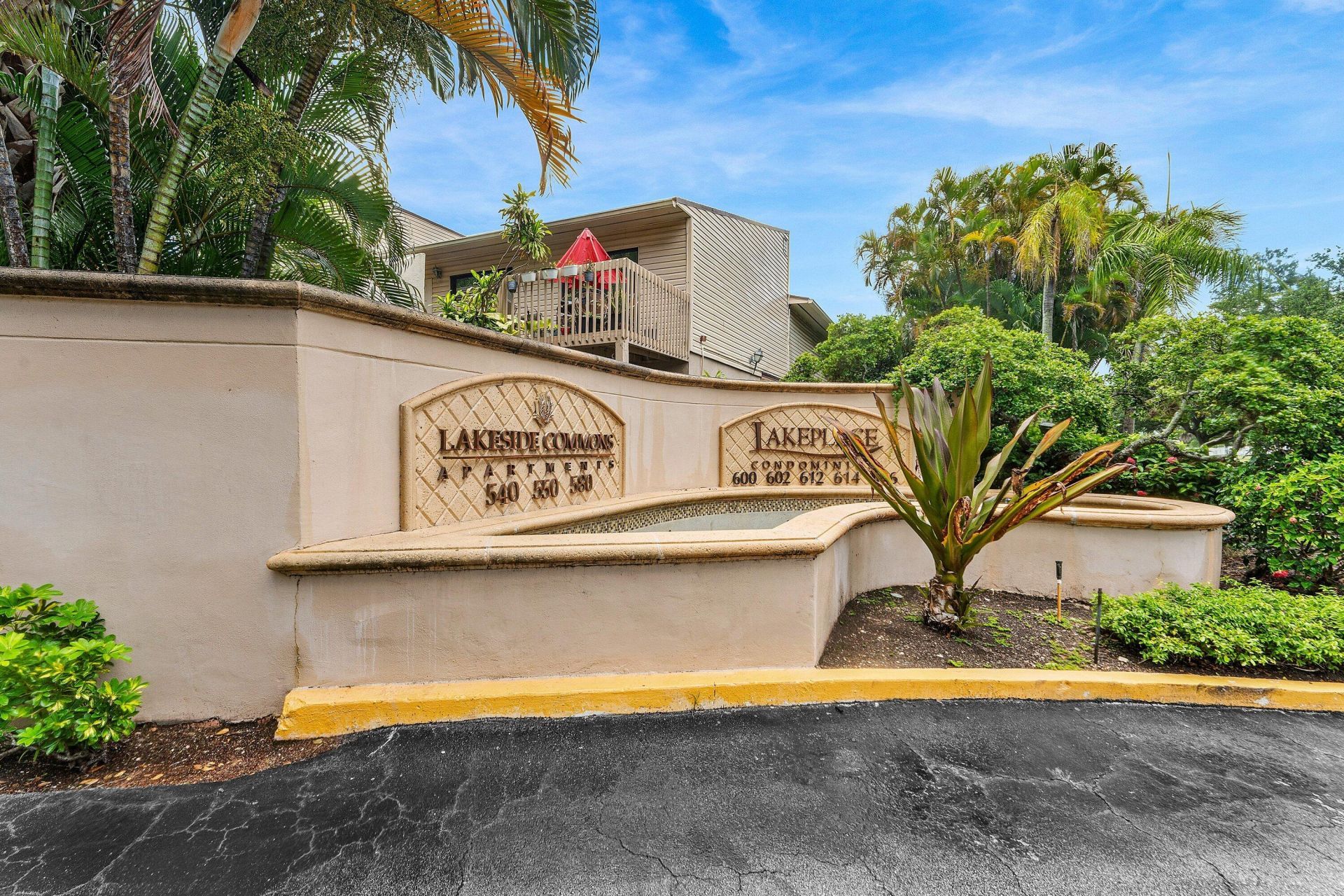 612 Executive Center Drive, Unit 107, West Palm Beach, FL 33401 Photo