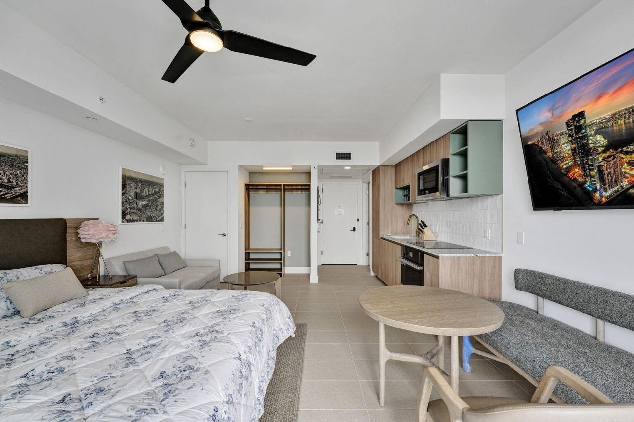 601 NE 1st Avenue, Unit 4712, Miami, FL 33132 Photo