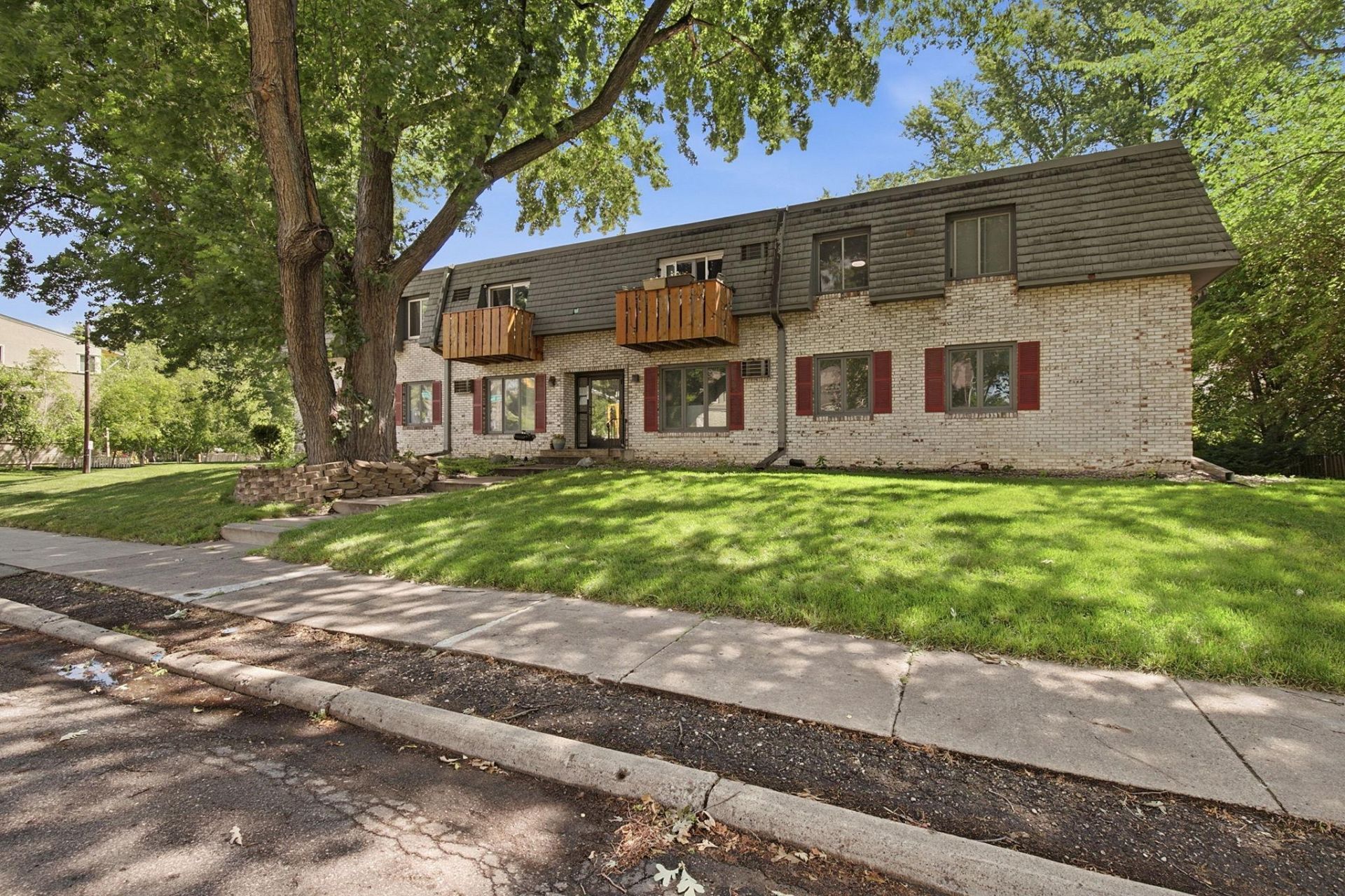 6901 Penn Avenue S, Unit 204, Richfield, MN 55423 Main Photo