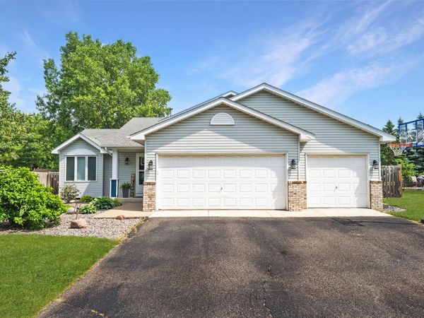 573 Kennedy Street, Anoka, MN 55303