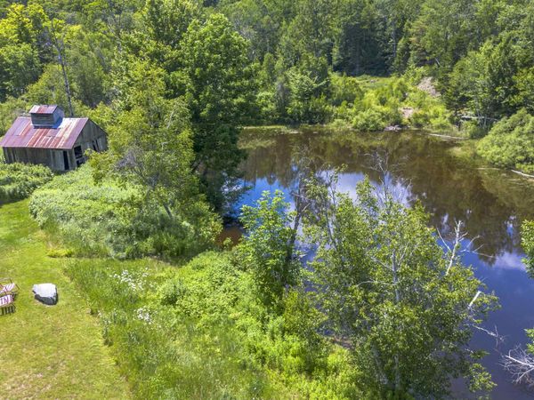 456 Route 100, Wilmington, VT 05363