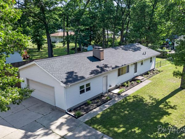 2410 Marcoux Avenue, Muskegon, MI 49442
