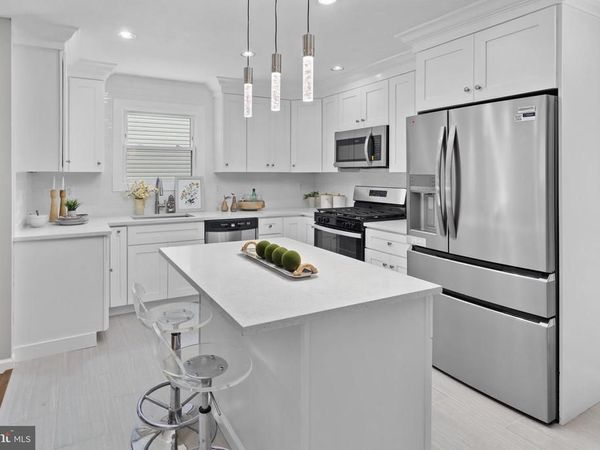 27 DAVIDS COURT, DAYTON, NJ 08810