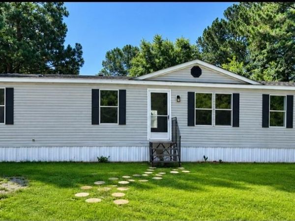 2219 Stafford Street, Coushatta, LA 71019