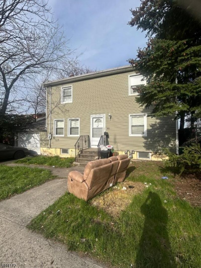 182 Midland Ave, Saddle Brook, NJ 07663 Main Photo