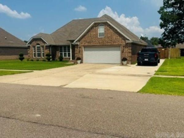 827 Blvd St Germaine , Marion, AR 72364