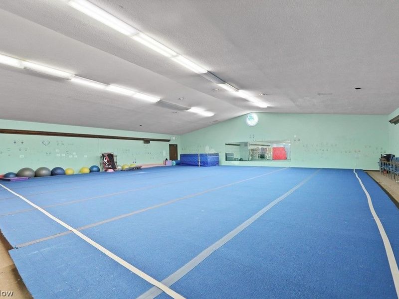 1887 W Beech Street, Alliance, OH 44601 Photo 28