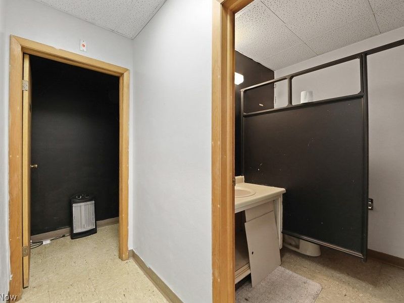 1887 W Beech Street, Alliance, OH 44601 Photo 34