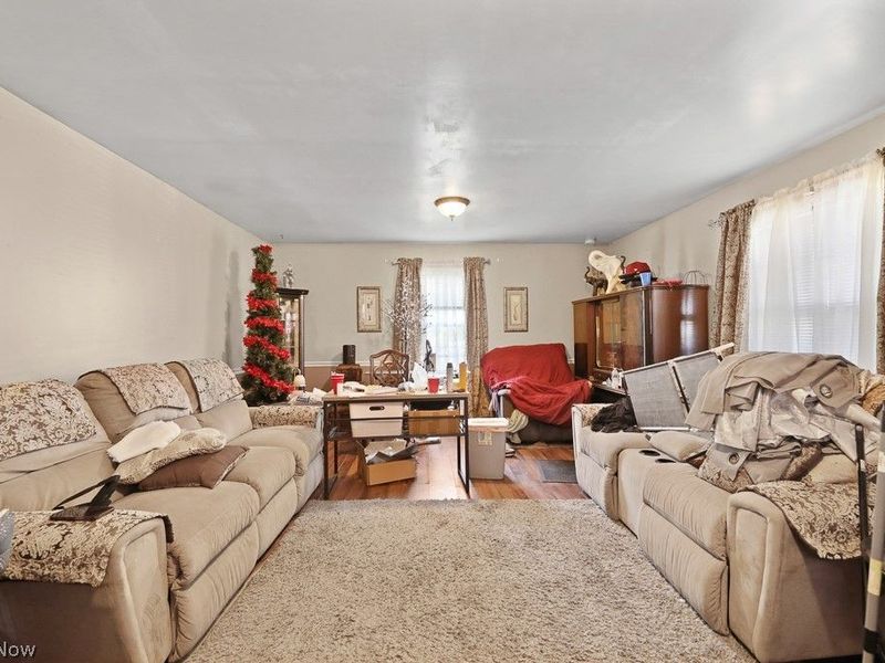 1887 W Beech Street, Alliance, OH 44601 Photo 8
